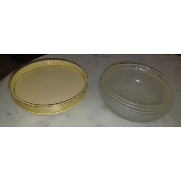 Vintage Dusting Powder/Round Trinket Box Screw Top - Picture 2 of 4